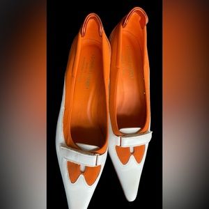 Donald J. Pliner kitten heel shoes in orange, white and silver. Size 8.5